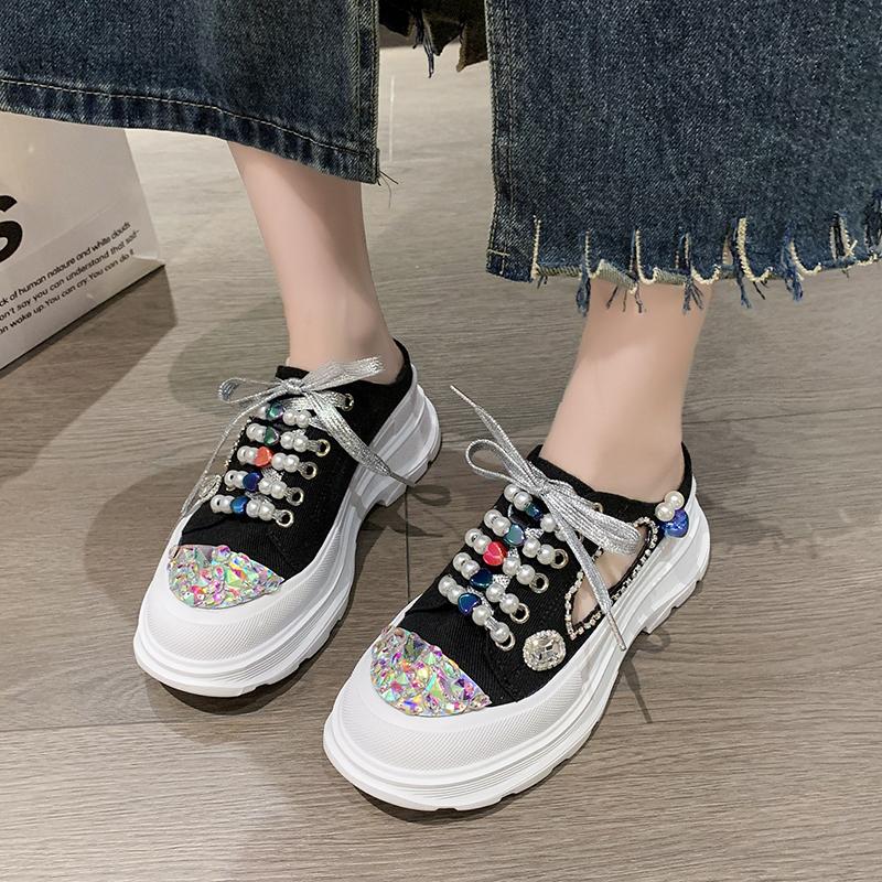 

Fashion Summer New Women Sneakers Slipper Designer Platform Mules Flat Sandal Sweet Casual Lace Up Pearl Crystal Shallow Ladies Shoes 40 чорний