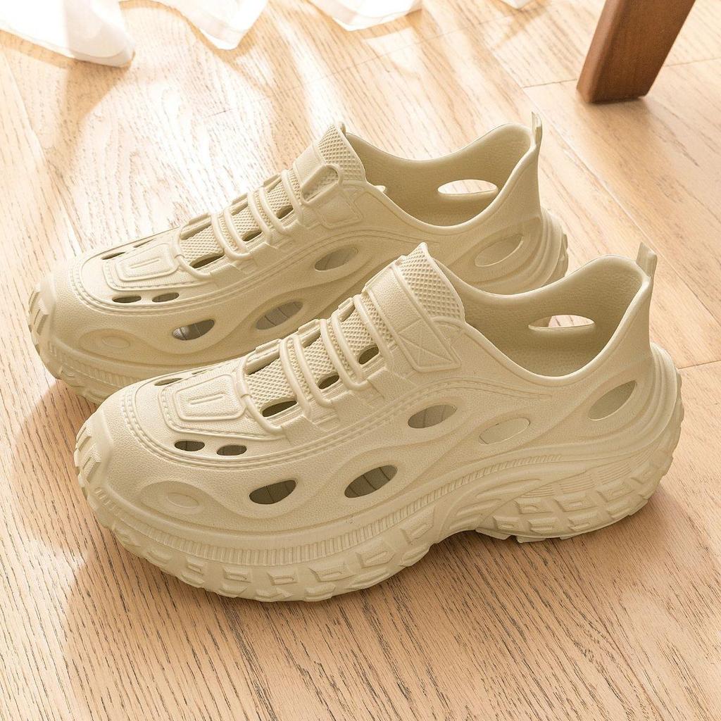 Outdoor-Sportschuhe mit einem Kot-ähnlichen Gefühl, Herren-Sommer-Wasserschuhe, rutschfest, weiche Sohle, atmungsaktiv, Tasche und perforierte EVA-Schuhe