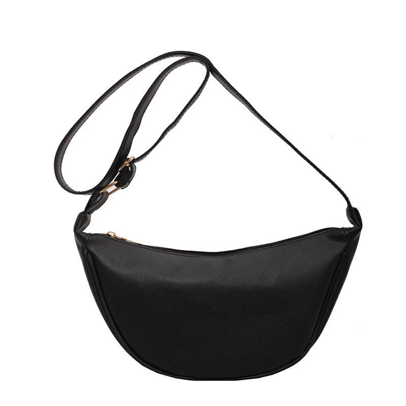 Stylish Polyester Shoulder Bag For Women Soft Zippered Quilted Purse