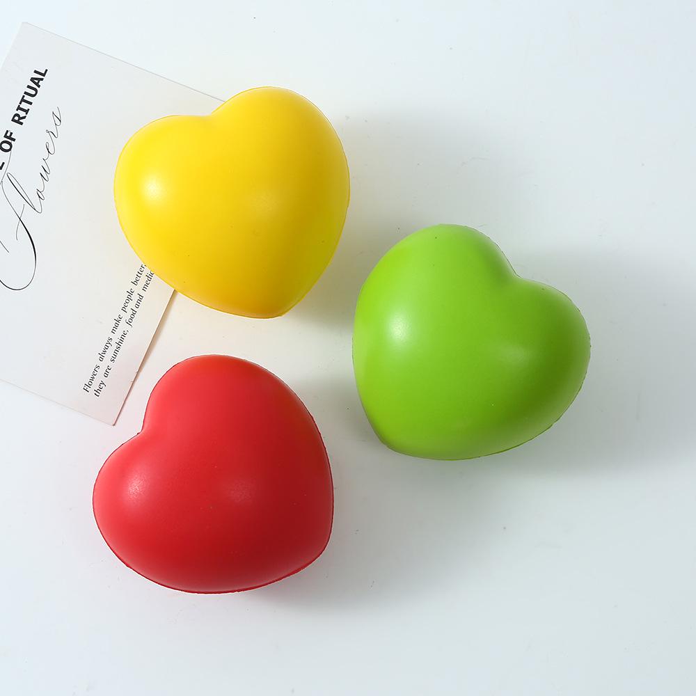 

Heart-Shaped Stress Ball: Colorful 7cm PU Slow Rebound, Ideal for Rehabilitation & Grip Strength