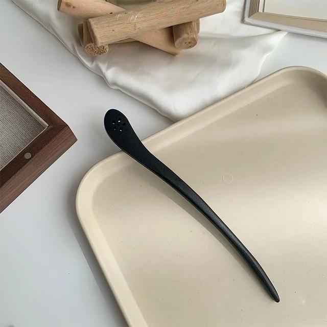 AISHG Retro Hair Clips Pins Women Wood Hair Sticks Natural Chopstick Shaped Hairpin Classic Ethnic Girl Hair Accessories Jewelry