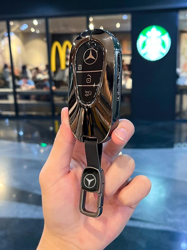 PZQ2 Car Key Bag Case Cover For Mercedes Benz 2023 2024 Glc300L Glc260L C260L C20 C Class Car Key Cover Suede Shell Protector Styling