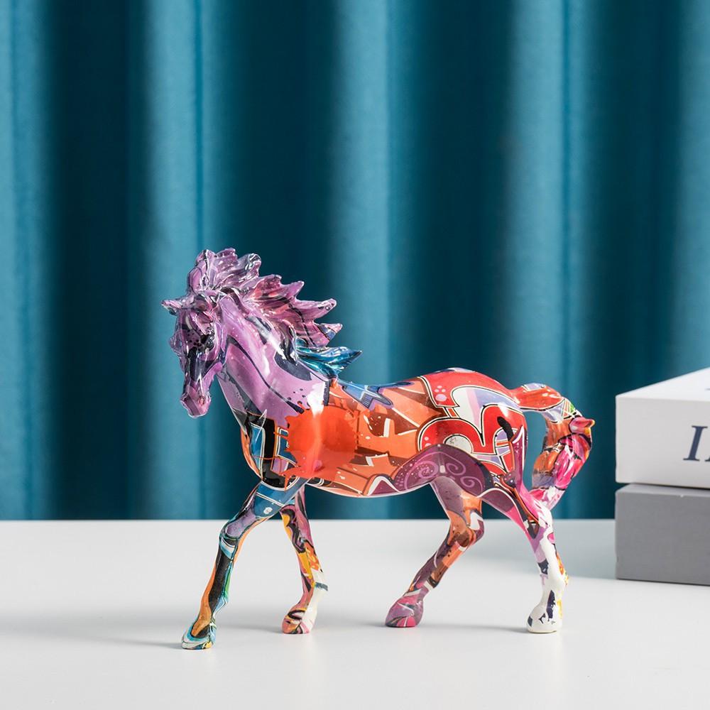Graffiti Horse Statue Pop Art Modern Animal Sculpture Home Interior Decoration Living Room Office Bookshelf Decor Ornament Gift