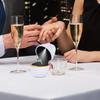 Mit LED-Leuchten LED-Ringe Box Rosenform Schmuckring-Etui Tragbare Halskettenbox für Valentinstag