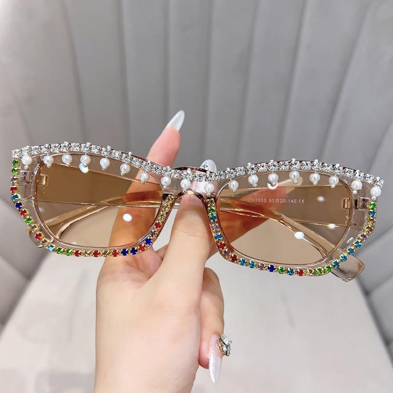 New Small Frame Square Sunglasses Women Decorate Diamond Luxury Sunglasses Women'S Outdoor Travel Eyewear Uv400