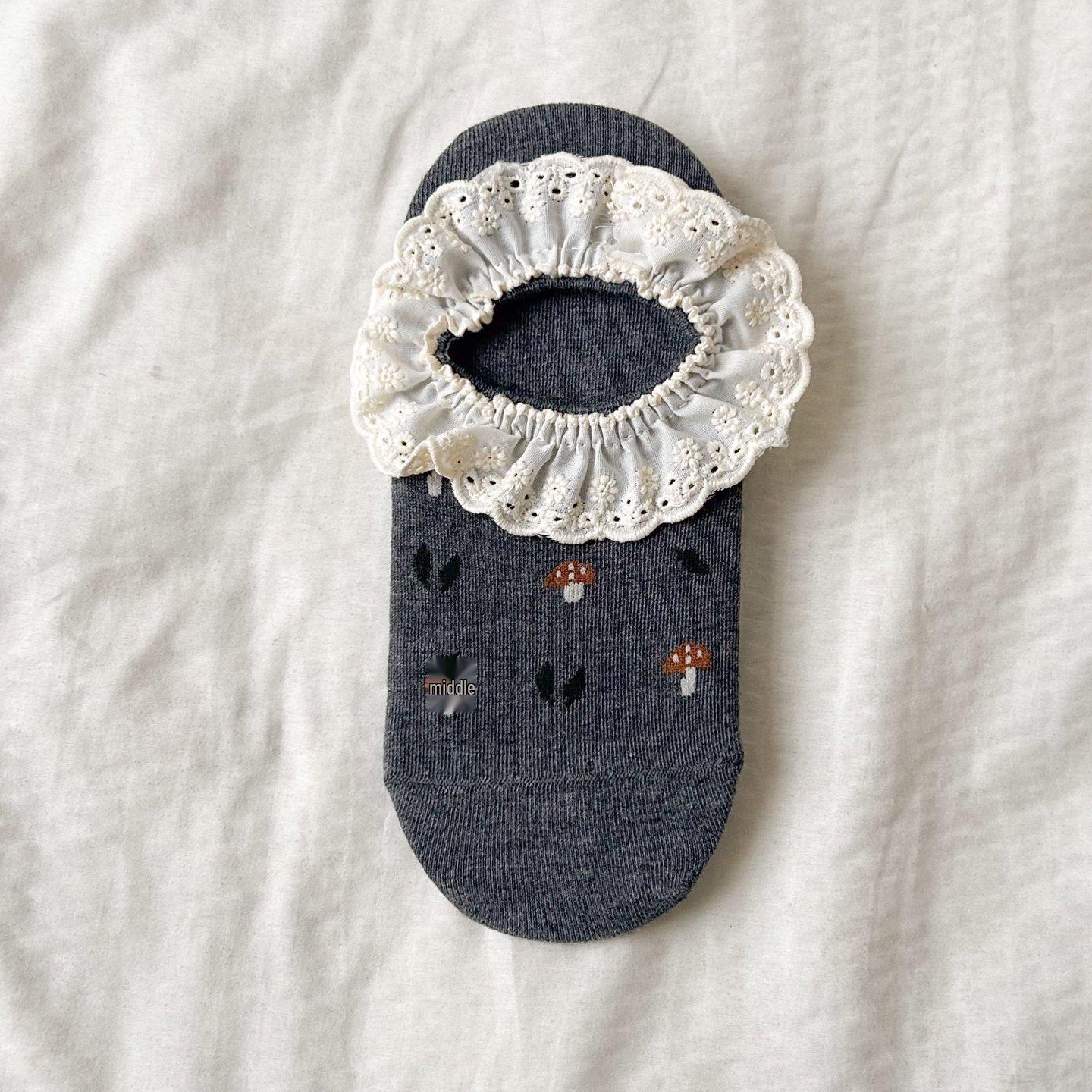 

Women s Lace Trim Low-Cut Ankle Socks, Spring/Summer, Non-Slip Silicone Heel, Mori Style темно-сірий
