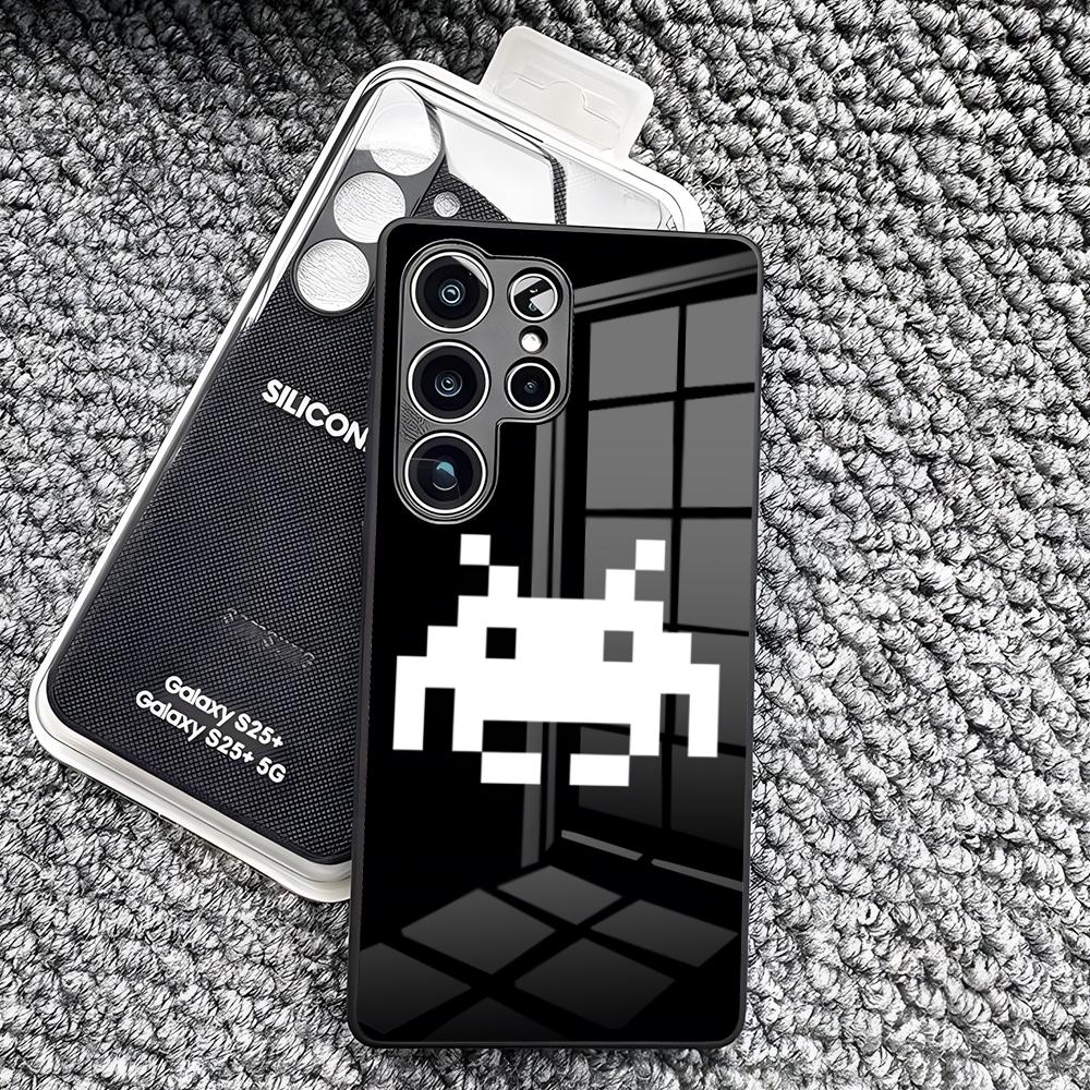 Game Space Invaders Phone Case For Samsung S26 Ultra S25 Edge Ultra S23 S22 S21 S20 Ultra Plus S24 Fe A25 Glass Cover
