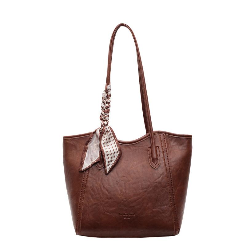 

Autumn and winter tote bag large capacity leisure shoulder commuter student bag women s bag tide світло-коричневого кольору