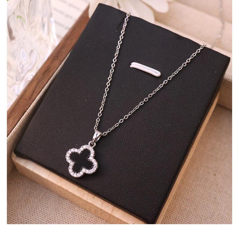 Fashion Commuter Double Sided Four Leaf Clover Zircon Pendant Clavicle Necklace For Women