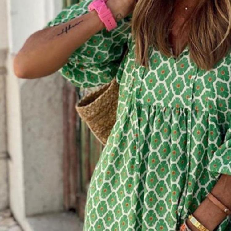 Women Bohemian Floral Print Dress V Neck A Line Maxi Beach Dress with Puff Sleeves Casual Loose Printed High Waist Swing Hem Dress for Beach Party