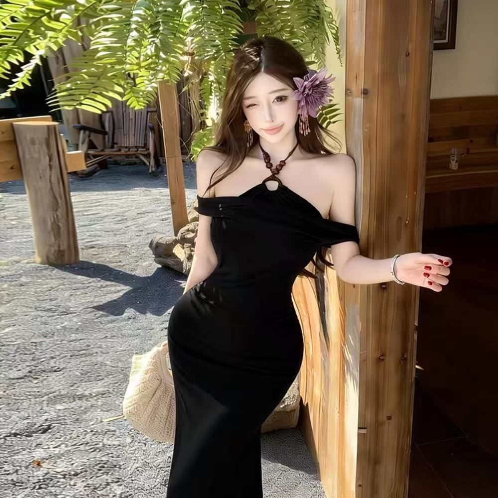 Sweet Spice Girl Pure Desire Sexy Shoulder Neck Dress Female Design Sense Nightclub Fashion Temperament Beautiful Fashion Advanced