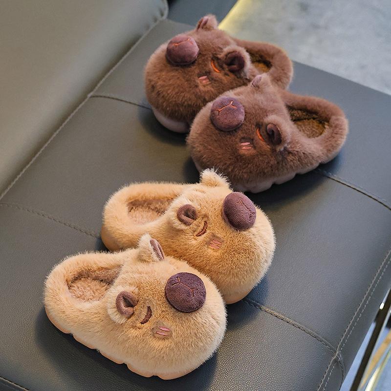 Capybara children's cotton slippers, soft and comfortable, boys' winter cartoon cute non-slip indoor soft-soled baby slippers