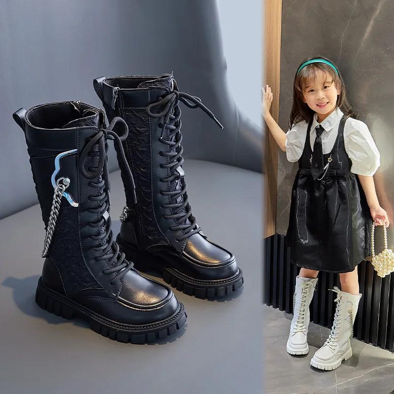 Kinder Ritterstiefel 2024 Neue Frühjahr & Herbst Lange Stiefel Atmungsaktive Kleine Taschen mit Kette Mädchen Laufsteg Mode Kinderstiefel