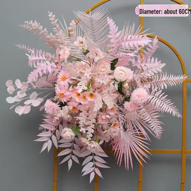 Künstliche Blumendekorationen für den Hochzeitsgang & die Bühne