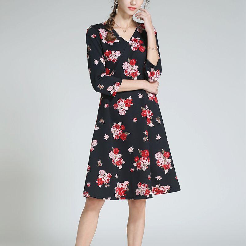 

Женская одежда Мода Крест V-образный вырез Платье для полненькой девушки HANAJIRUSHI Color M