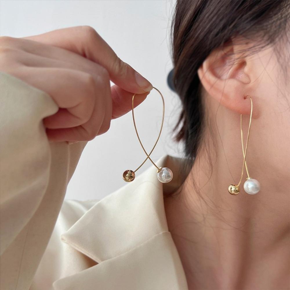 Cercei cu perle Cercei de damă de înaltă calitate