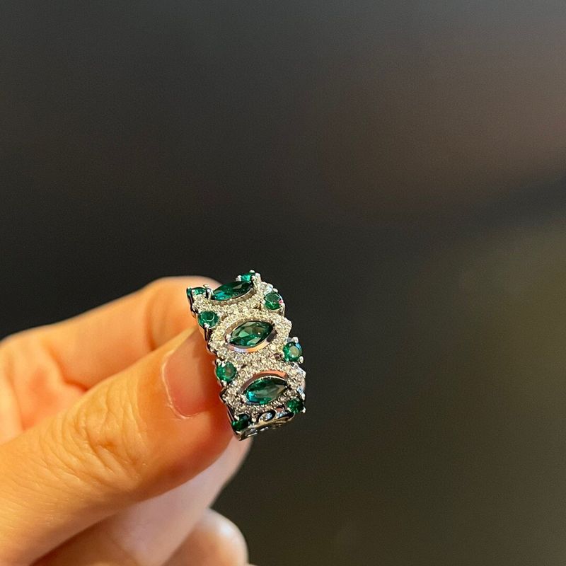 Emerald Ring European and American Style Wide Version Female Stylish Lace
