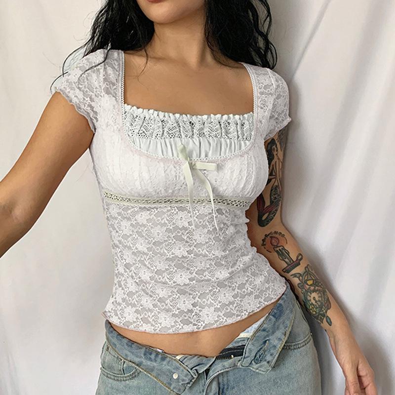 European & American Women's Pink Lace Patchwork Cropped Pullover - Sweet Girly Style, French Square Neck, Lace-up, Slim Fit T-shirt.
