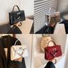 Chic Minimalist Shoulder Crossbody Bag Elegant Design For Women In 2024 Summer Fashion Trend