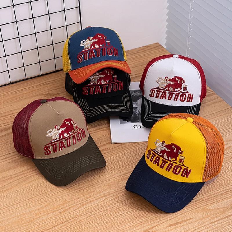 Unisex STATION Letter Summer Fishing Cap Breathable Mesh Trucker Hat Big Bison Bulls Embroidered Snapback Hat