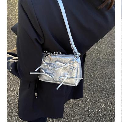 New Niche Bow Silver Shoulder Bag For Women Korean Fashionable Chain Square Underarm Bags Female Daily Commuting Handbags