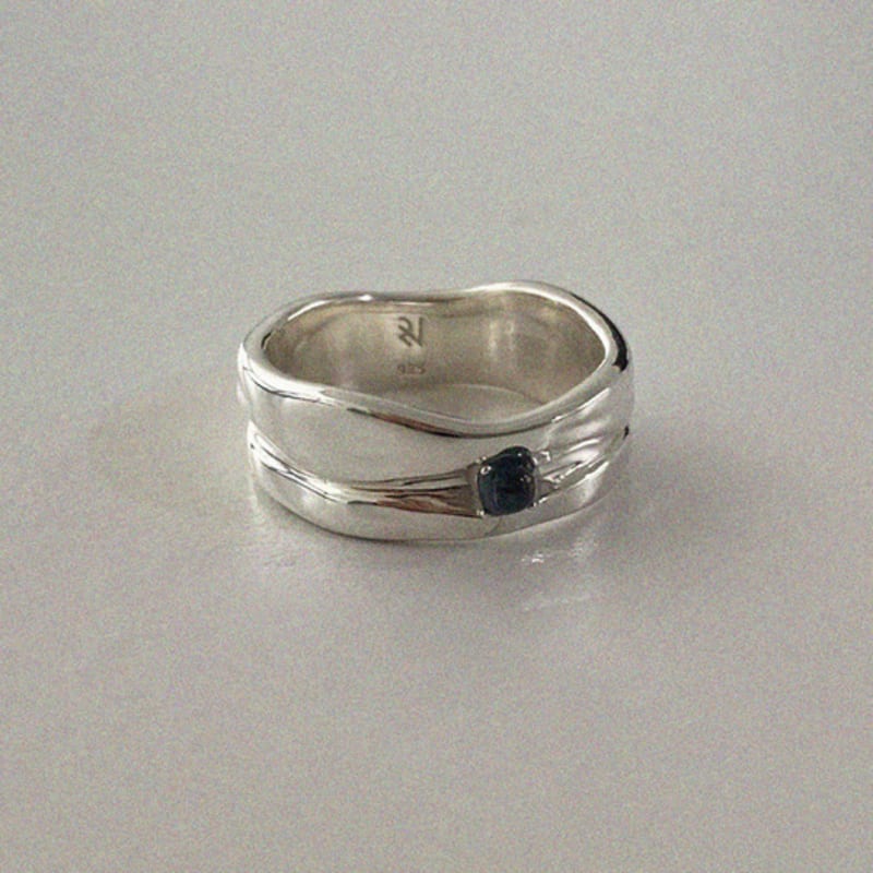 

reve Melting stone ring 10