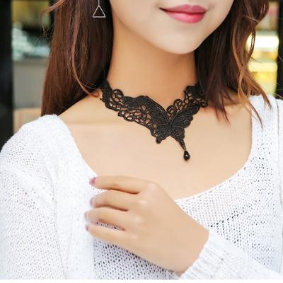 LUXY MOON Neue Damenmode Schmetterling Spitze Halskette Kurze Koreanische Einfache Halskette
