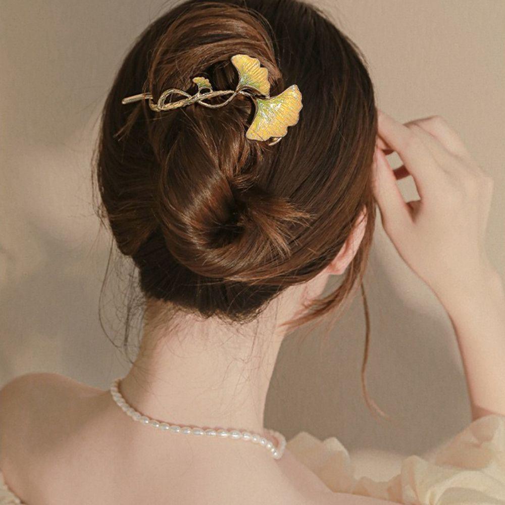 

Hair Styling Tool Headwear Twist Hairpin Side Hair Clips Women Barrettes Korean Style Hair Clip hairpin