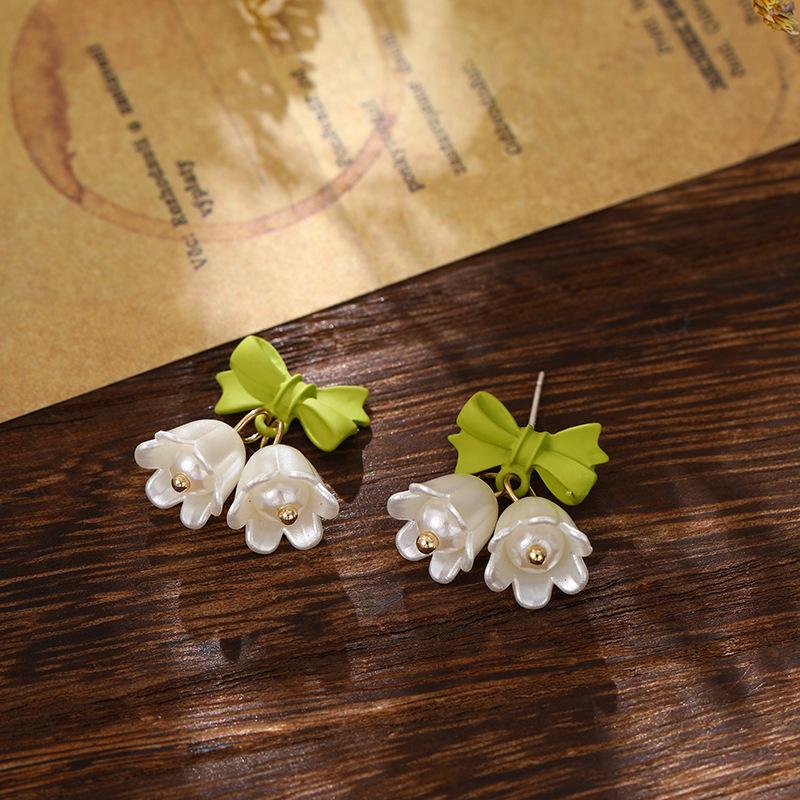 

S925 Silver Tulip Flower Earrings with Green Bow for Women - Trumpet Stud Design