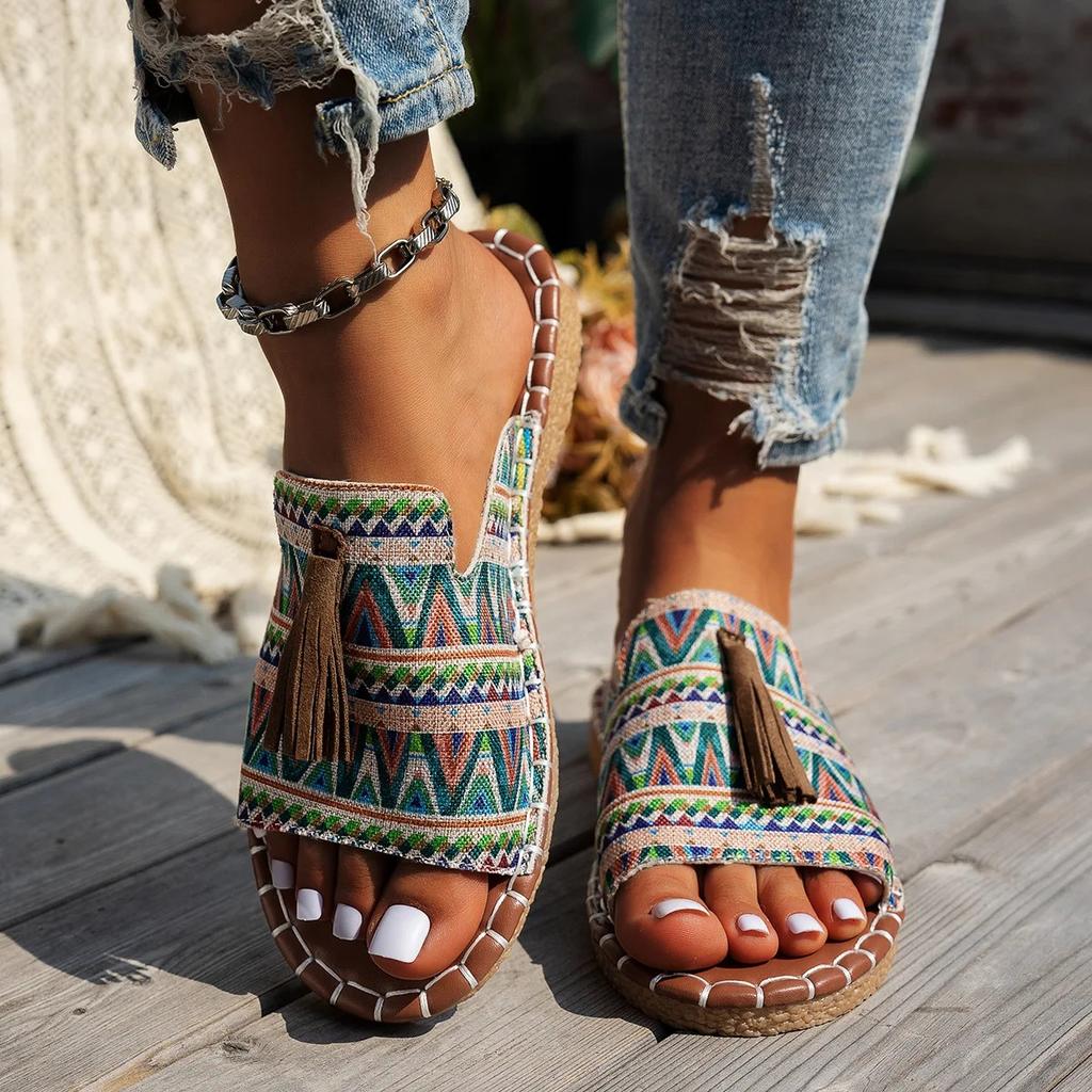 Fashion 2025 Bohemian Flat Bottom Slippers Women's Outdoor Summer New Tassel Beach Sandals Large Size Cross-Border Slippers for Adults