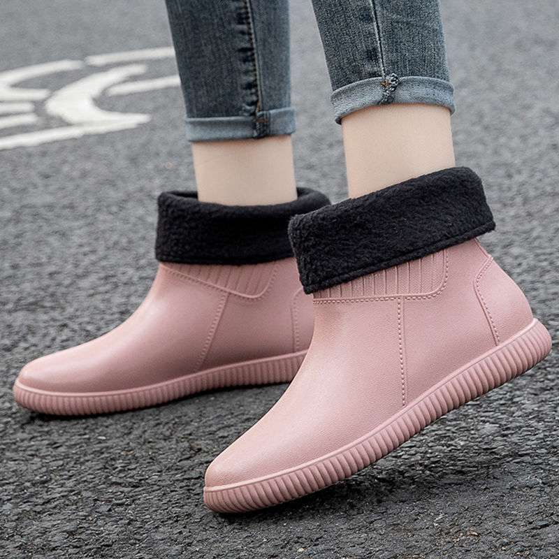 Short tube fashion waterproof shoes women's rubber shoes kitchen work rain shoes rain boots non-slip cover shoes students Korean version outside wear