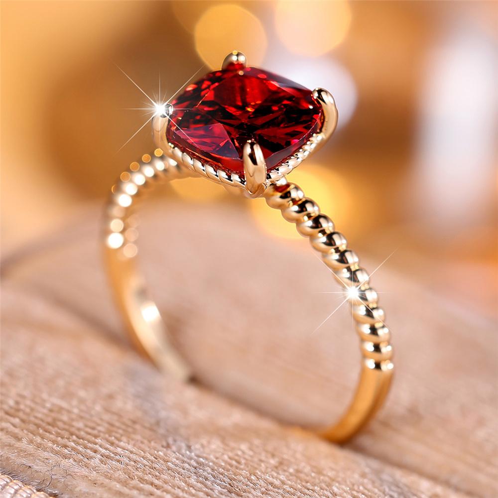 Trendy Red Zircon Crystal Squarel Vintage Gold Color Wedding Bands Engagement Rings For Women Men Minimalist Jewelry