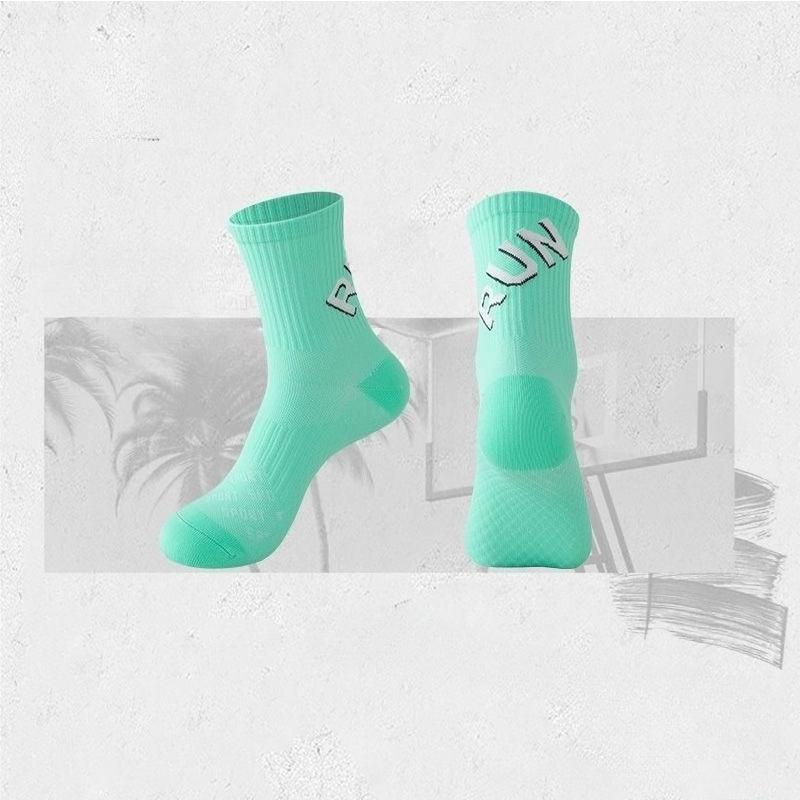 

Sport Running Socks Marthon Training Quickly Dry Fitness Pressure Basketball Socks Breathable Soft Outdoor Mid Tube Socks One Size зелёный
