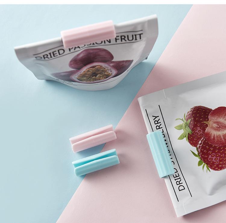 12PCS BedSheet Clips Plastic Slip-Resistant Clamp Quilt Bed Cover Grippers Fasteners Mattress Holder for Sheets Home Clothes Pin