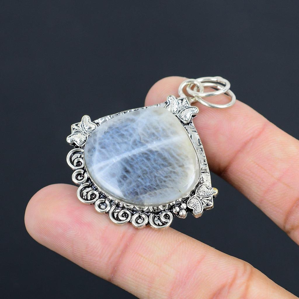Daughters Day Sale 925 Silver Pear Rainbow Moonstone Stone New Pendant Jewelry