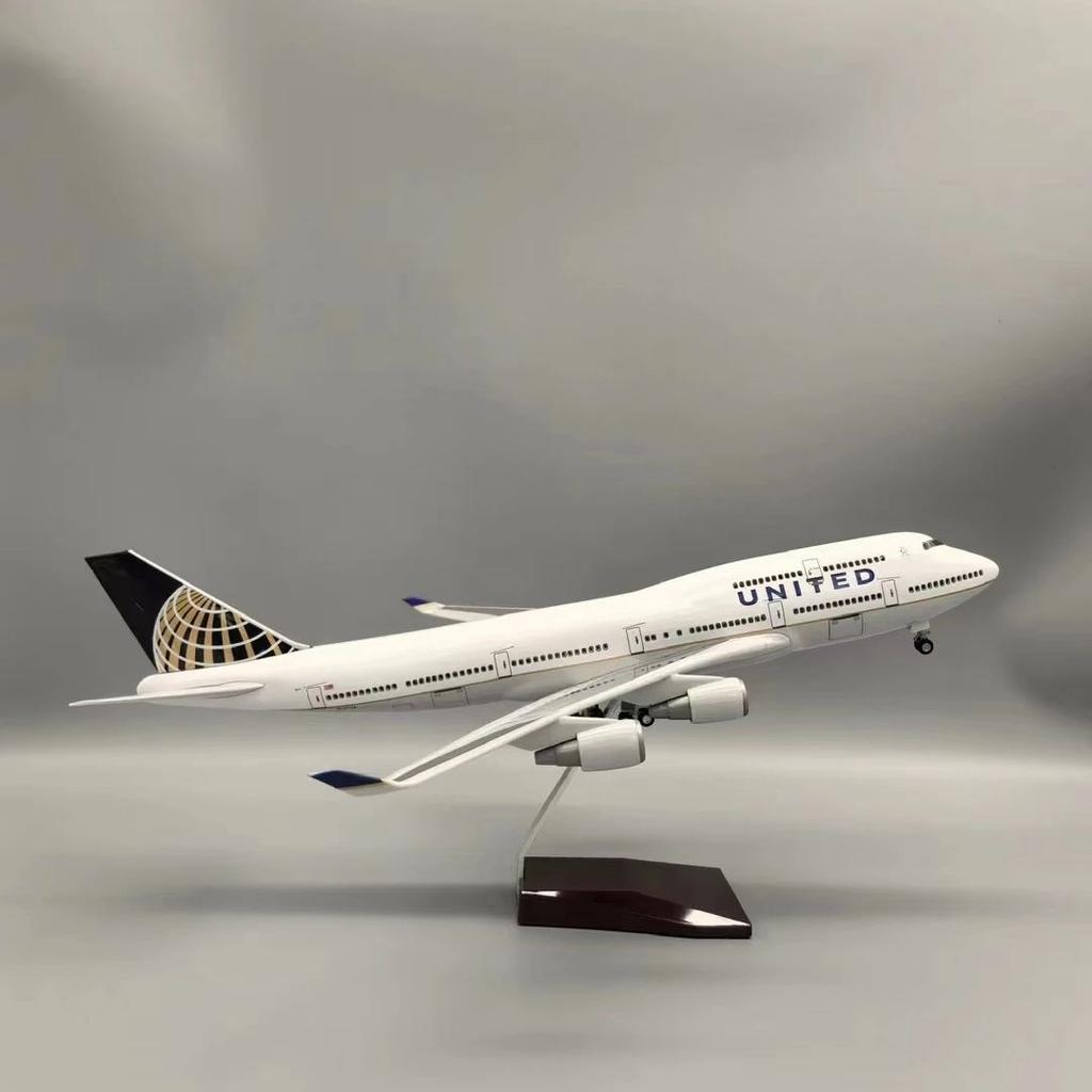 47cm 747 United Airlines 1:150 Scale Aircraft Model Resin Replica Collectible Airplane With Led Light Landing Gear Souvenir Plan