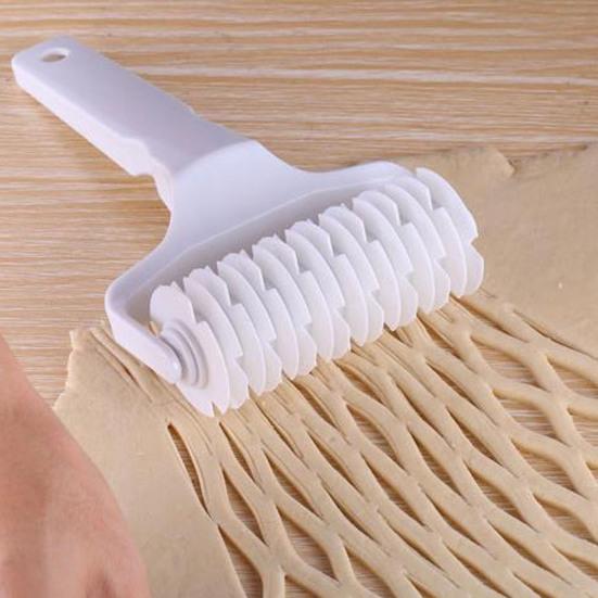 Pizza Punch PP Pizza Dough Roller Patterned Wheel Tool for Crust Scoring BPA-Free Bread Dough Hob Exhaust Tools