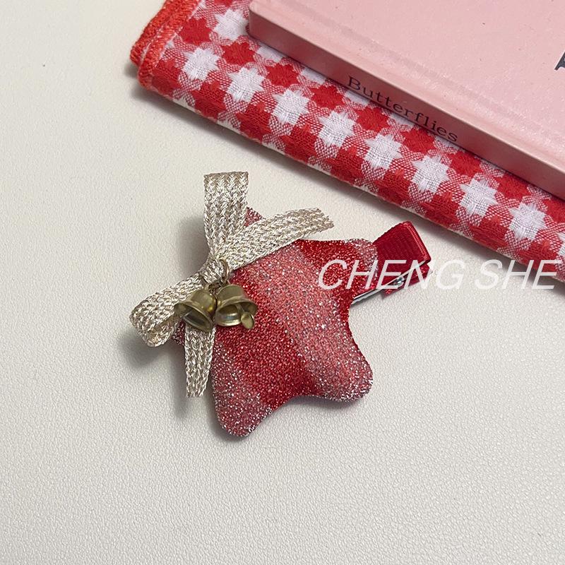 

Adorable Christmas Bear Hair Clip with Pompon and Star—Perfect for Kids Photos and Costumes