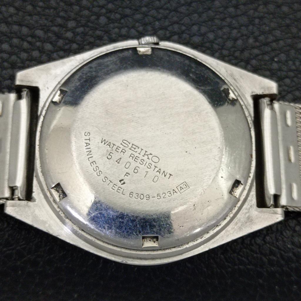 AUTOMATIC 6309A VINTAGE SEIKO 5 JAPAN MENS ARABIC BLACK DIAL WATCH A701624-5 R206c-a701624