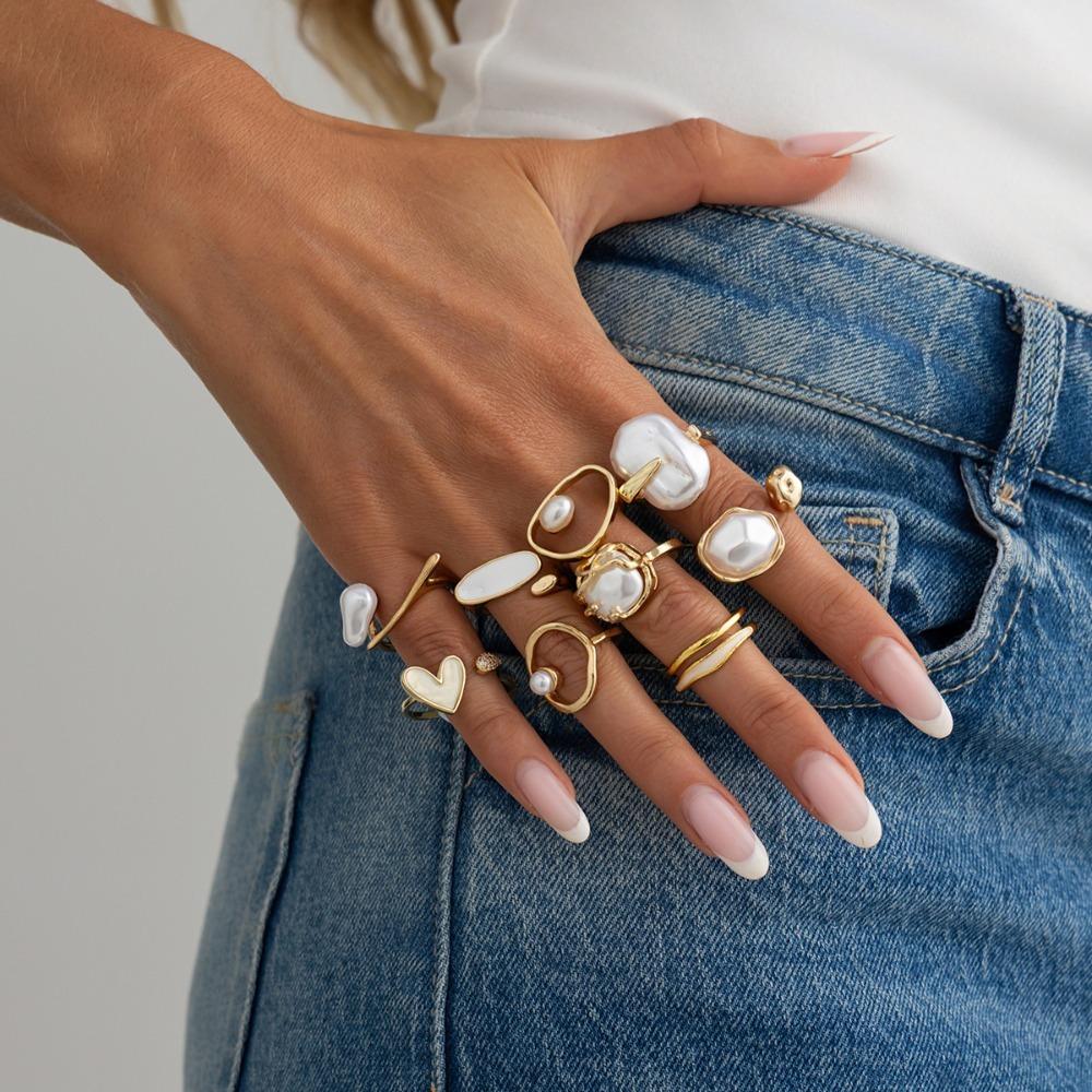 Trendy Irregular Baroque Pearl Ring Set – Geometric Hip-Hop Design, Light Luxury Statement Jewelry for Modern Women