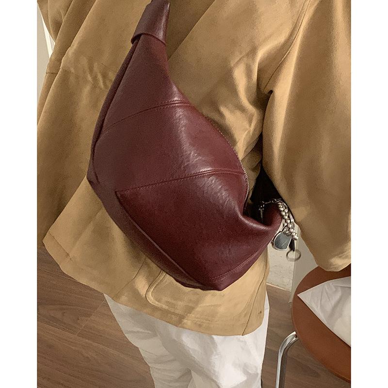 Autumn and winter simple ancient dumpling bag women's 2025 new fashion Korean version underarm bag casual large-capacity crossbody bag