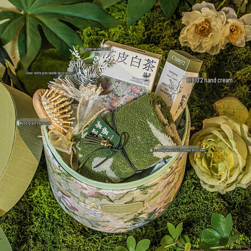 Spring Floral Women s Day Gift Set