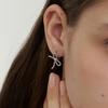 [KISS OF LIFE Belle, Worn by Jeon Hyosung, Han Jihyun] Ribbon Rope Earring