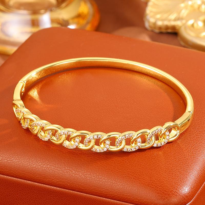 European and American Exquisite Copper Micro-buckle Bracelets with High-end Design Open-ended Bracelets