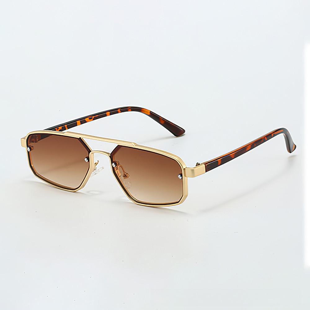 Women Trendy Luxury Steampunk Sunglasses Fashion Metal Double-Bridge High-End Large-Frame Shades Eyewear Classic Driving Shades