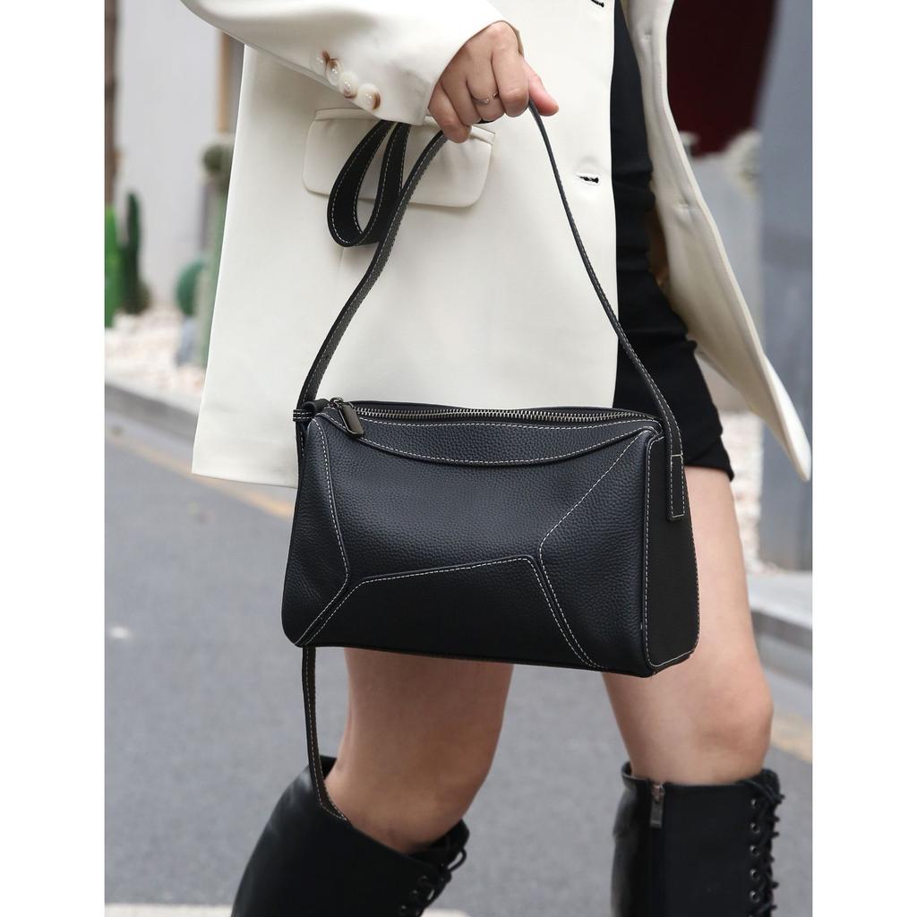 Cowhide Shoulder Women's Bag Large Capacity Shoulder Crossbody Women's Fashion Simple Practical Generous Bag Soft Leather