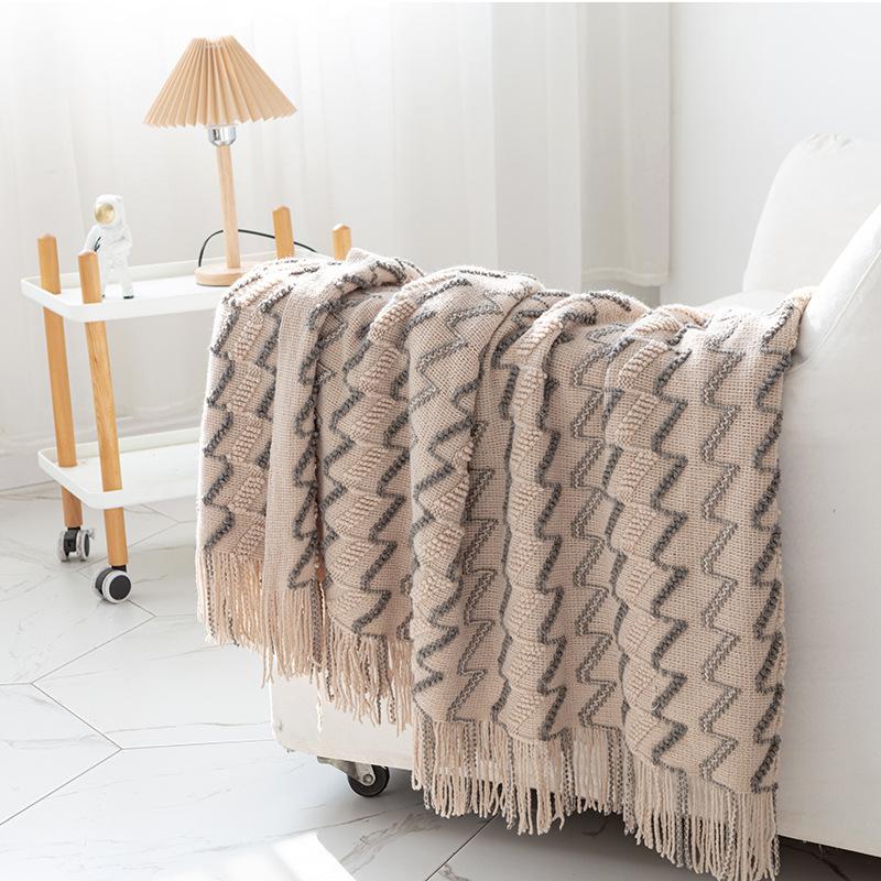 Two Tone Knitted Sofa Throw Blanket Soft Air Conditioning Blanket for Bed Nap Office