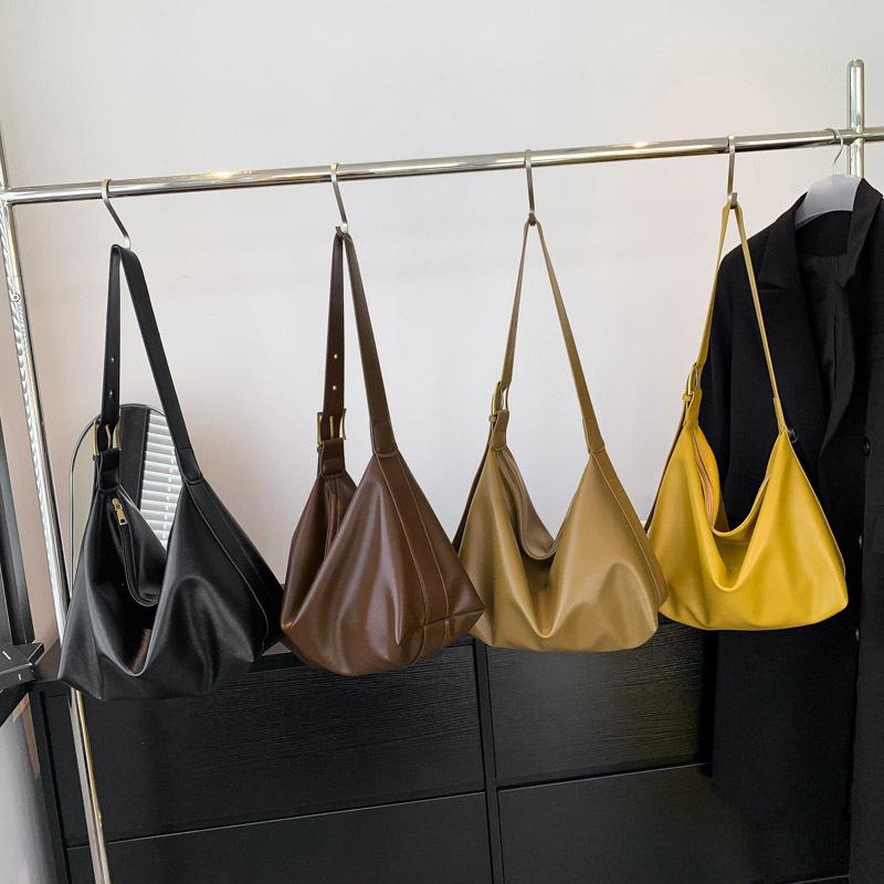 Sacs rétro européens et américains pour femmes, tendance et décontractés, doux au toucher, grande capacité, texturés et obliques, sac fourre-tout à bandoulière simple pour femmes