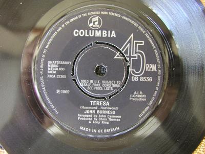 7inch Record JOHN BURNESS - Theresa DB8536 Columbia 1969 UK Rock Used