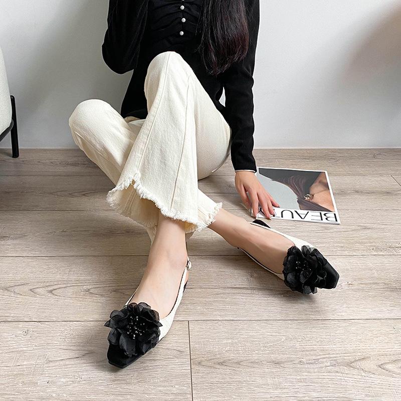 

Модные сандалии с кружевной цветочной отделкой женские черные белые лоскутные летние мюли милые цветочные сандалии женские большого размера 42 34 бежевый